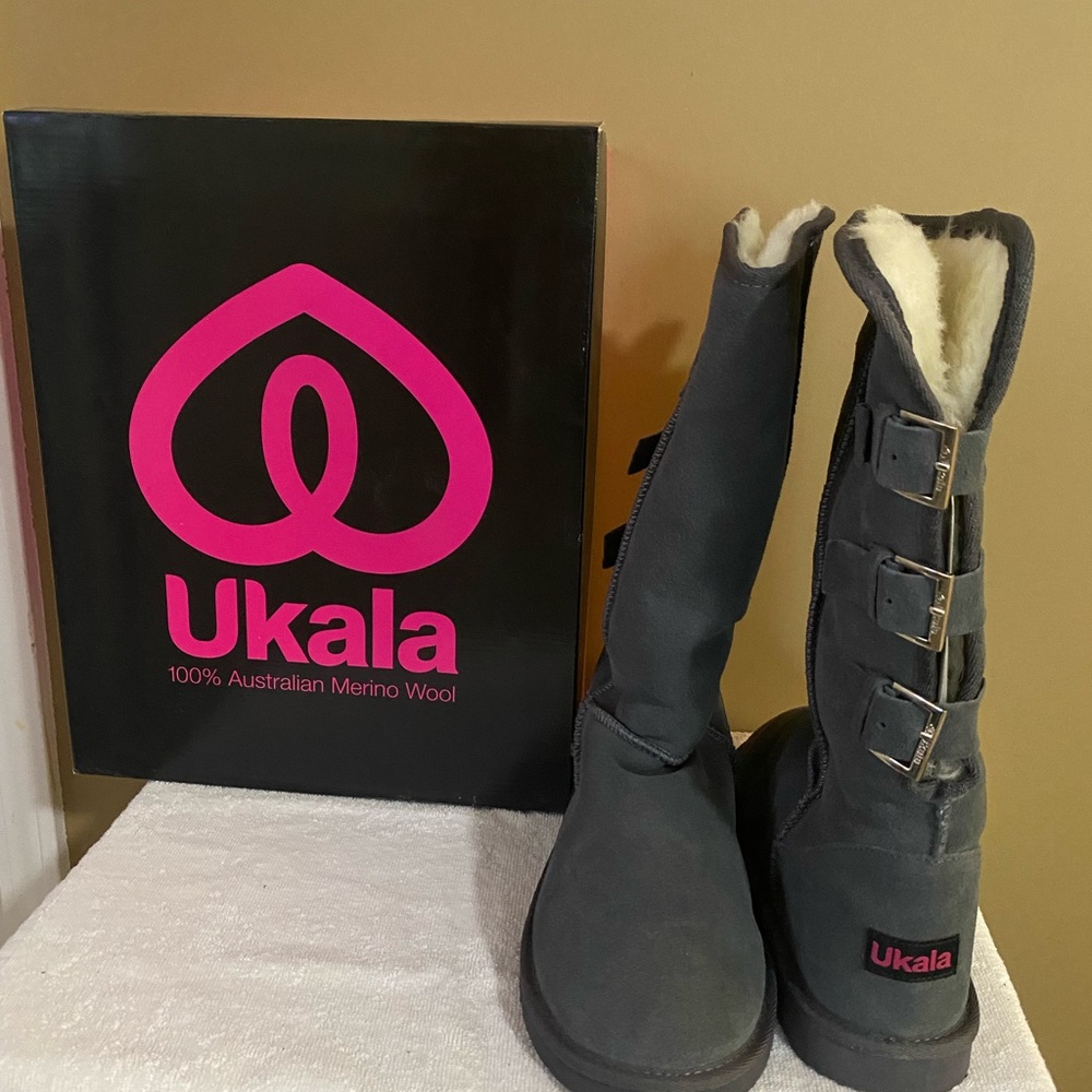 Charcoal Grey Boots … Suede with 100% Australian Merino wool … Great condition!